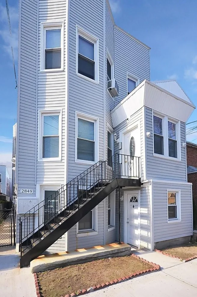 Unit for sale at 2849 Harrington Avenue, New York, NY 10461