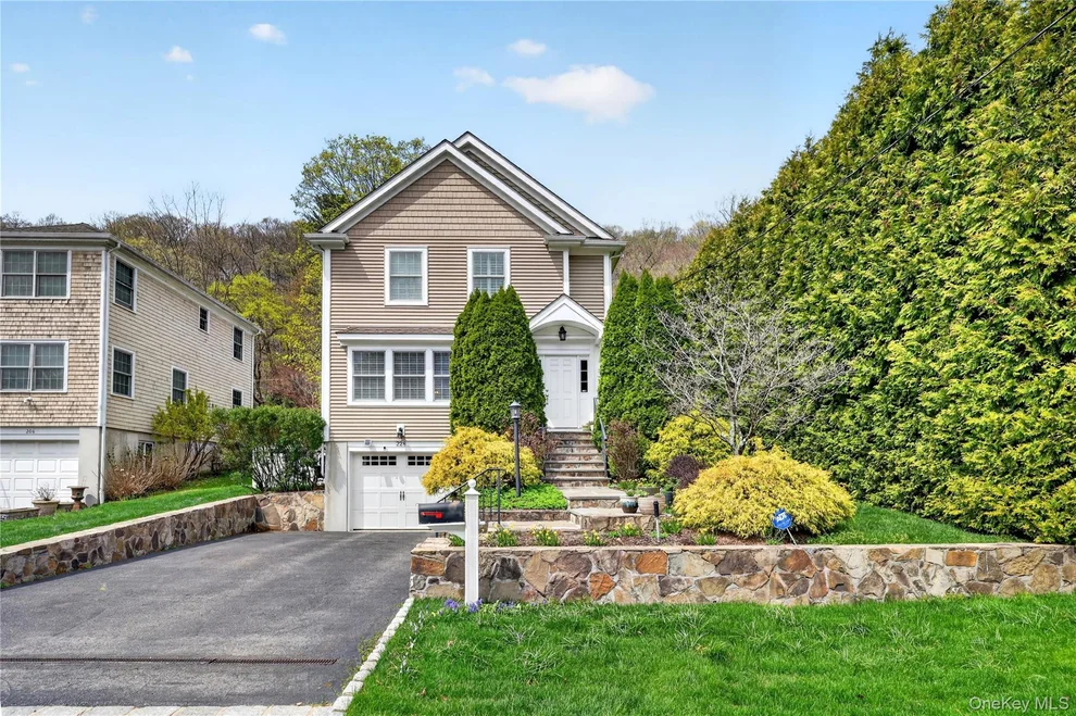 Unit for sale at 228 Sarles Lane, Mount Pleasant, NY 10570