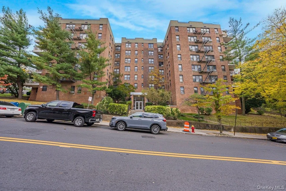 Unit for sale at 270 N Broadway, Yonkers, NY 10701