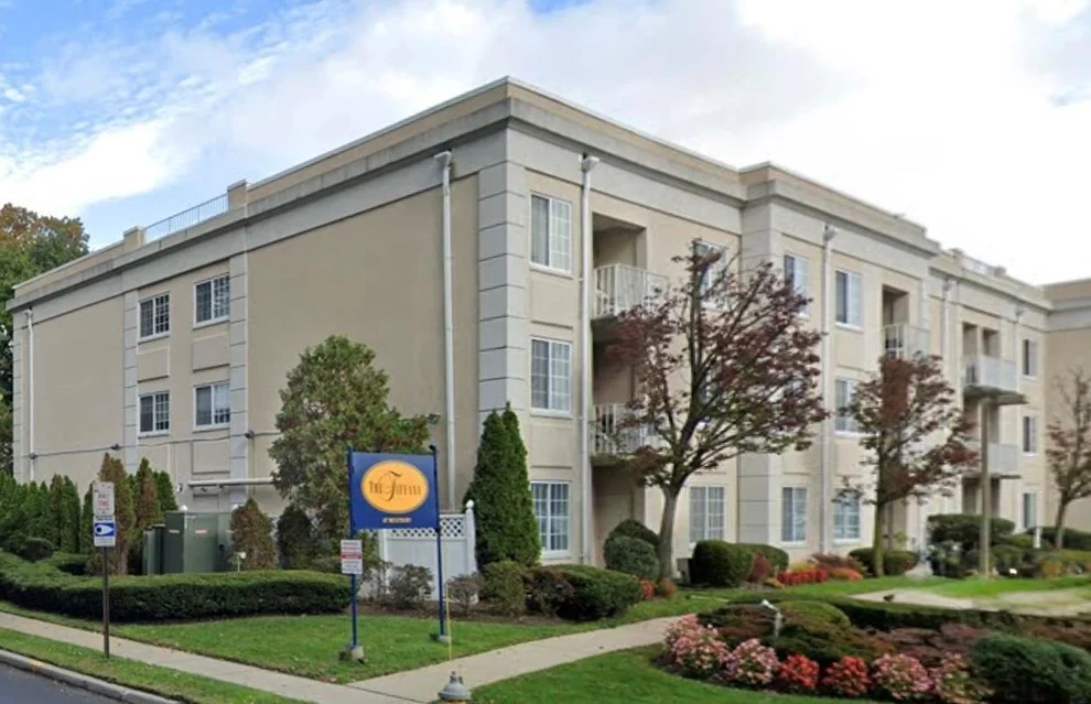 Unit for sale at 54 School Street, North Hempstead, NY 11590