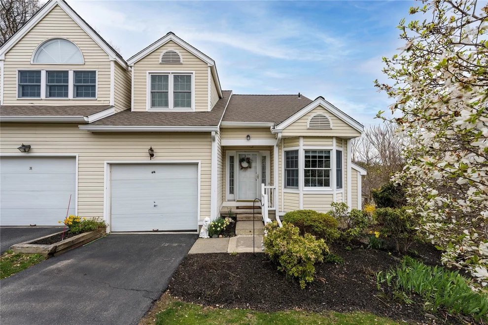 Unit for sale at 34 Spruce Ridge Drive, Fishkill, NY 12524