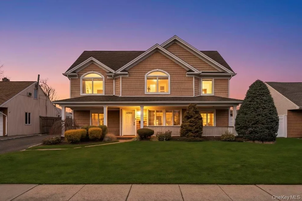 Unit for sale at 3597 Martha Boulevard, Oyster Bay, NY 11714