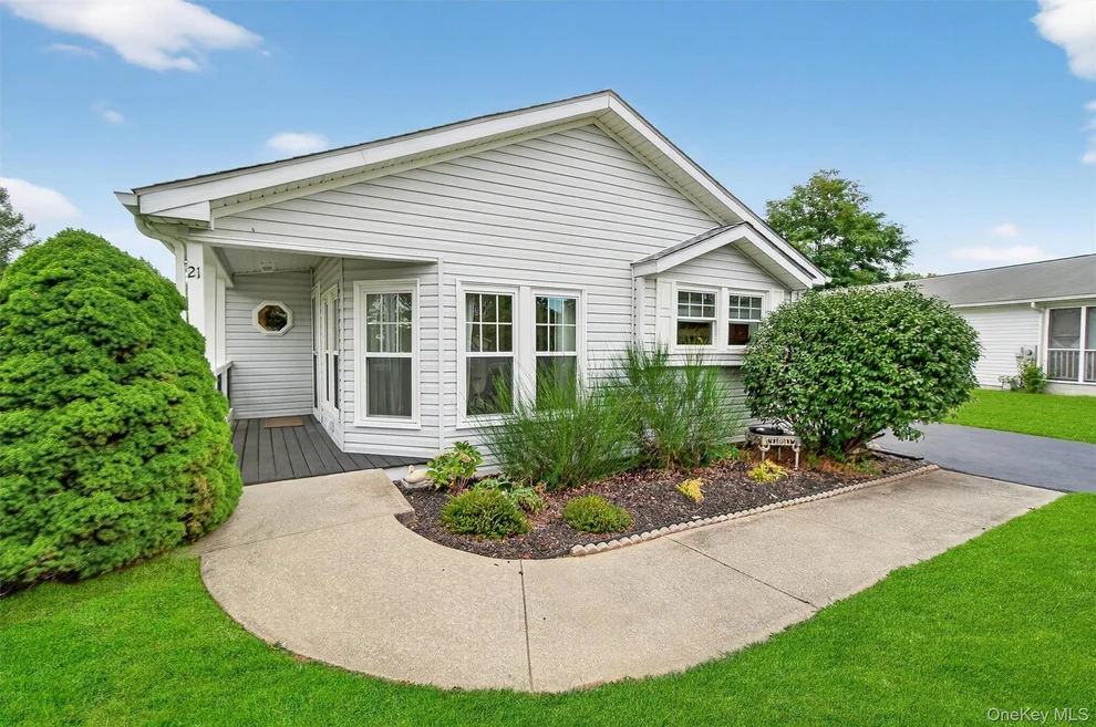 Unit for sale at 21 VISTA Lane, Poughkeepsie (Town), NY 12603