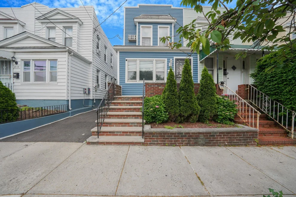Unit for sale at 85-61 130 Street, New York, NY 11415