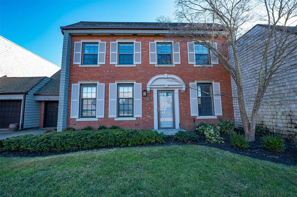 Unit for sale at 253 Helm Lane, Islip, NY 11706