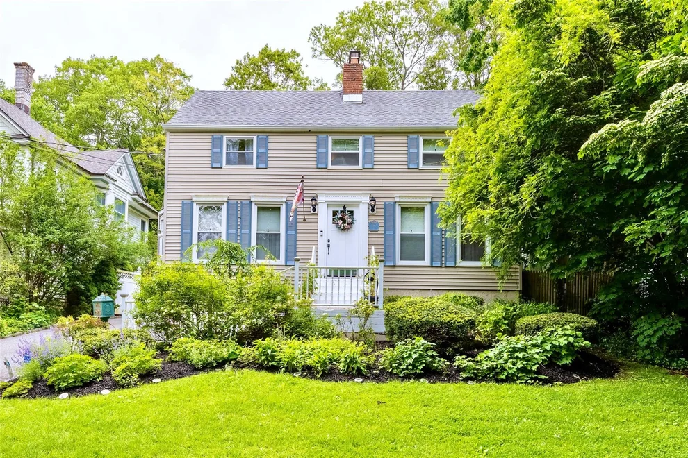 Unit for sale at 395 Main Street, Huntington, NY 11768
