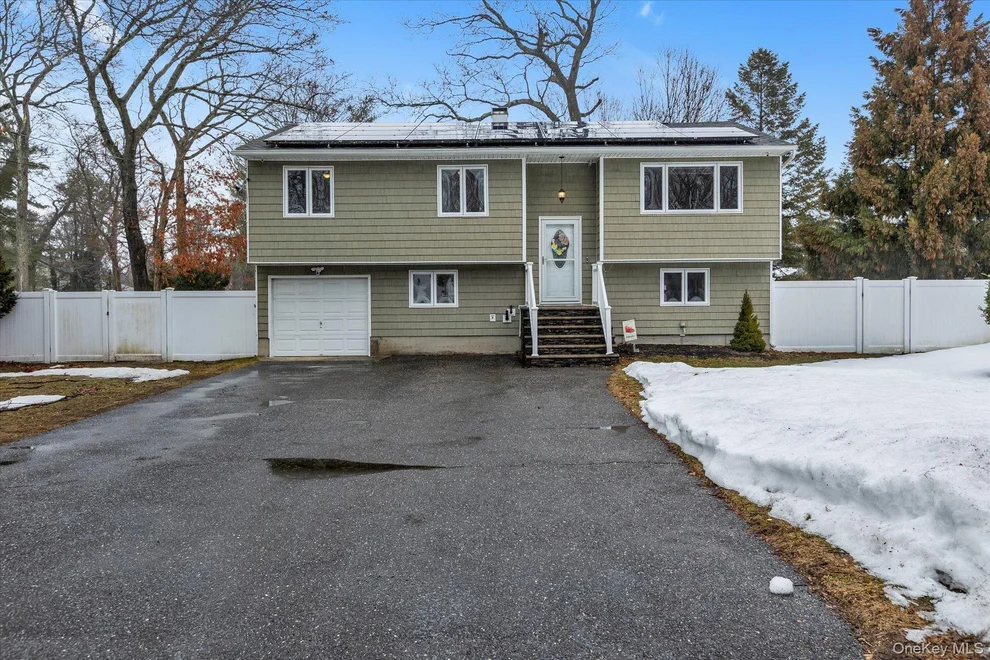 Unit for sale at 11 17th Avenue, Islip, NY 11779