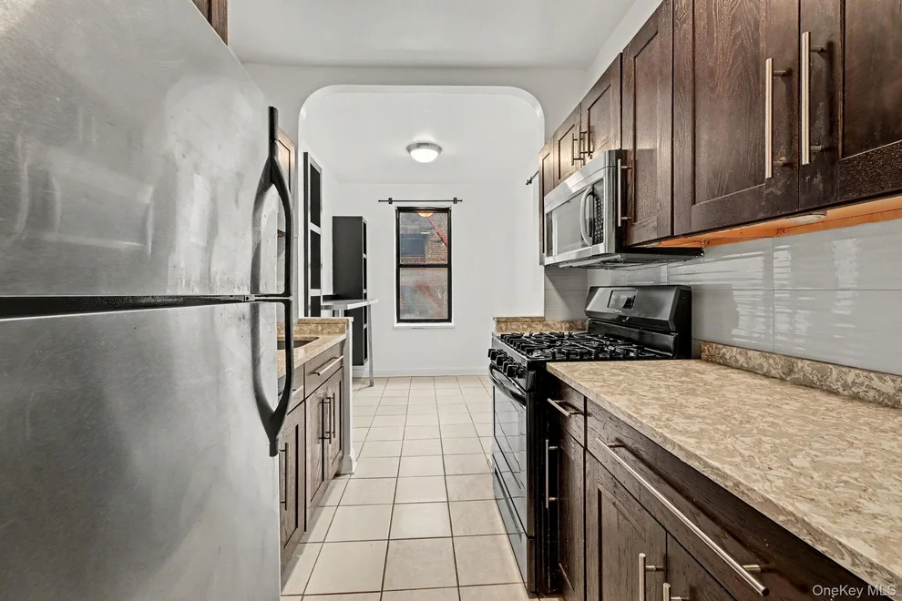 Unit for sale at 210 Martine Avenue, White Plains, NY 10601