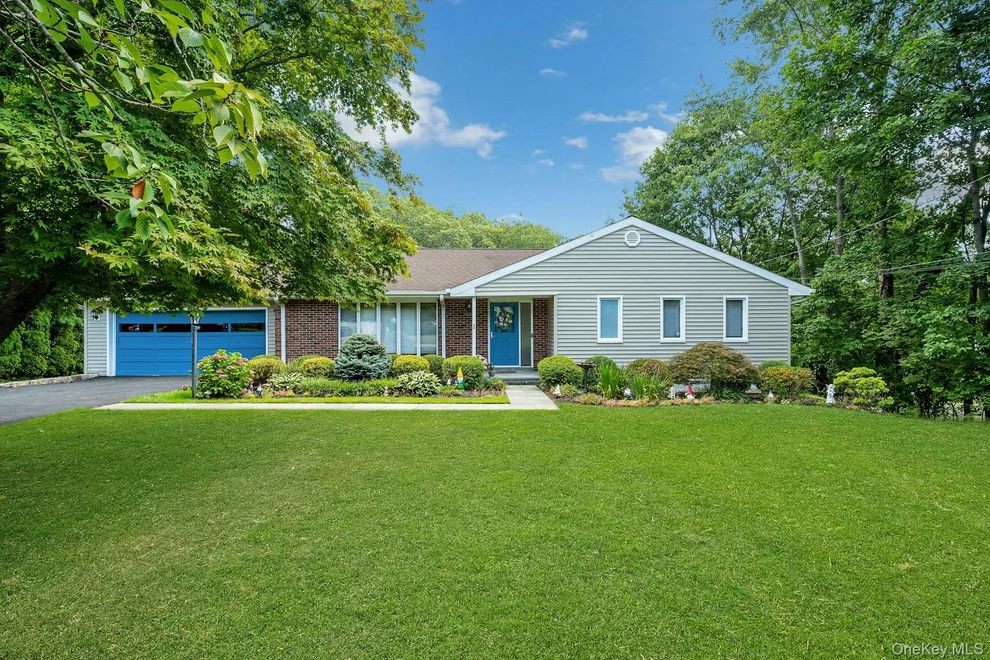 Unit for sale at 2A Knollwood Drive, Ossining, NY 10562