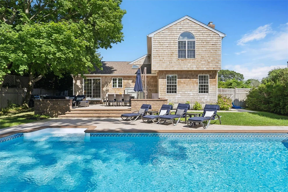 Unit for sale at 19 Maple Street, Southampton, NY 11978