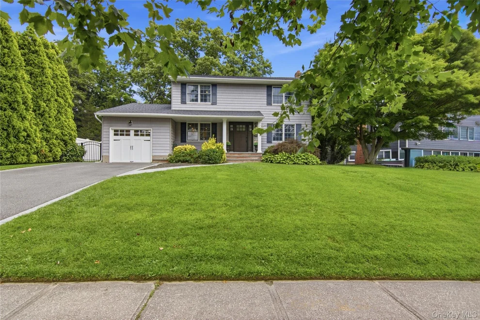 Unit for sale at 1 Wenmore Court, Smithtown, NY 11725