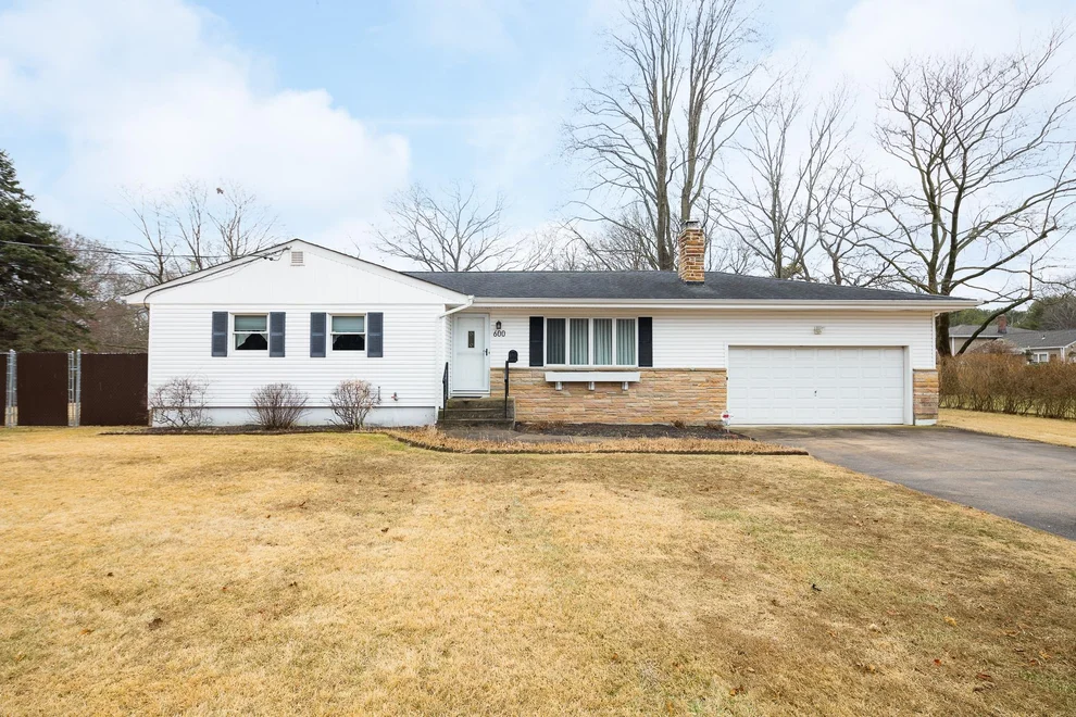 Unit for sale at 600 Barton Avenue, Brookhaven, NY 11772