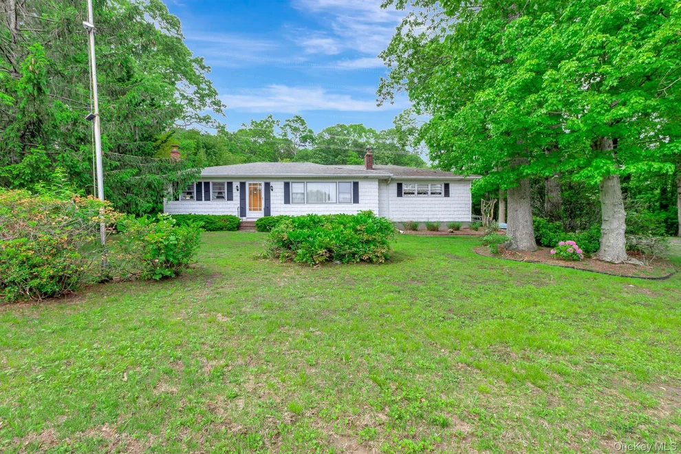 Unit for sale at 1431 Motor Parkway, Islip, NY 11788