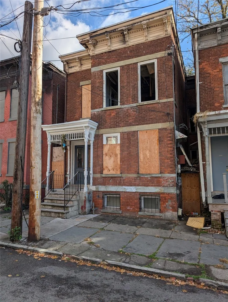 Unit for sale at 34 Lutheran Street, Newburgh (City), NY 12550