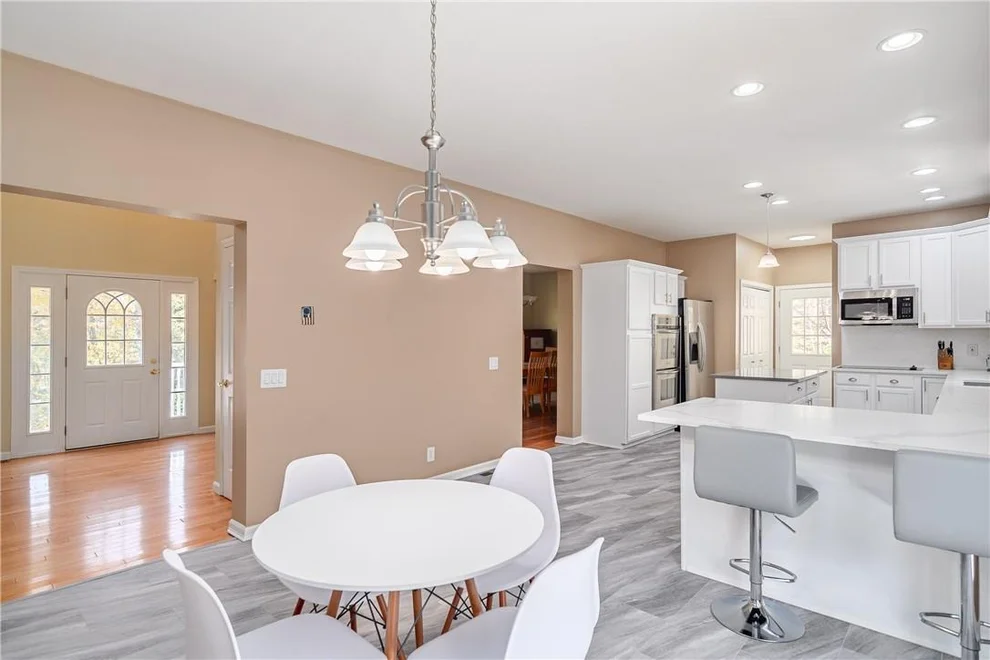 Unit for sale at 47 Linda Lane, New Fairfield, CT 06812