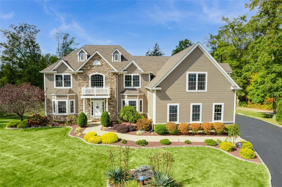 Unit for sale at 226 Windsor Road, Fishkill, NY 12524