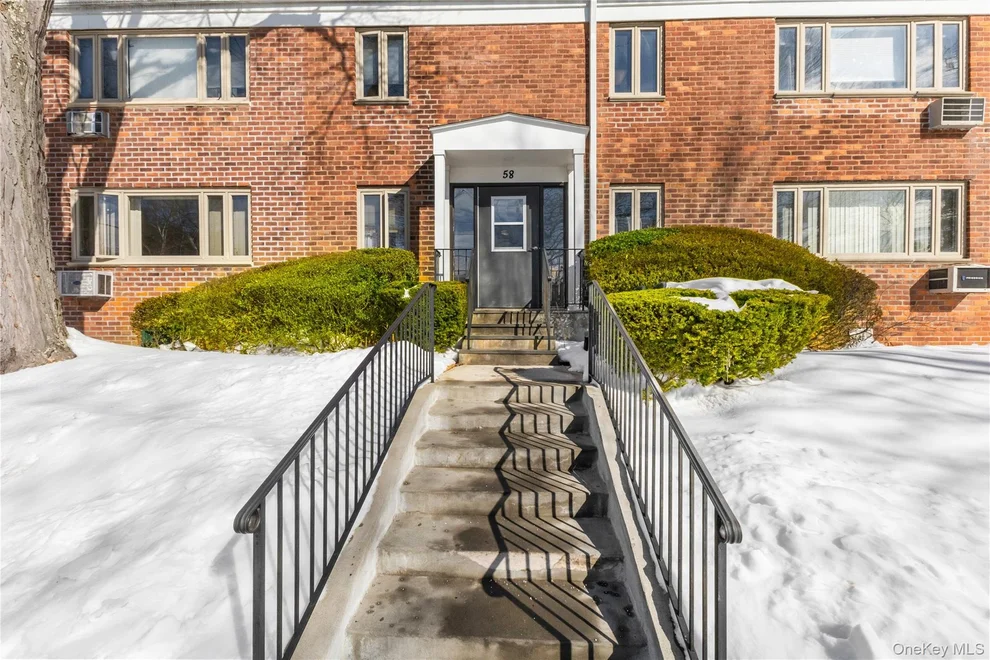 Unit for sale at 58 Lawrence Court, White Plains, NY 10603