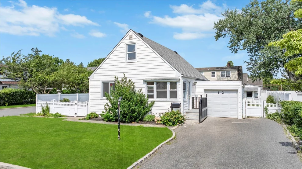 Unit for sale at 12 Schiller Street, Oyster Bay, NY 11801