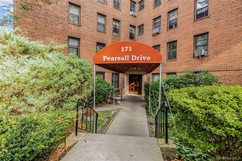 Unit for sale at 171 Pearsall, Mount Vernon, NY 10552