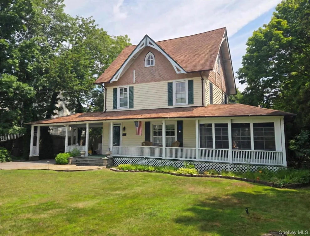 Unit for sale at 263 Candee Avenue, Islip, NY 11782