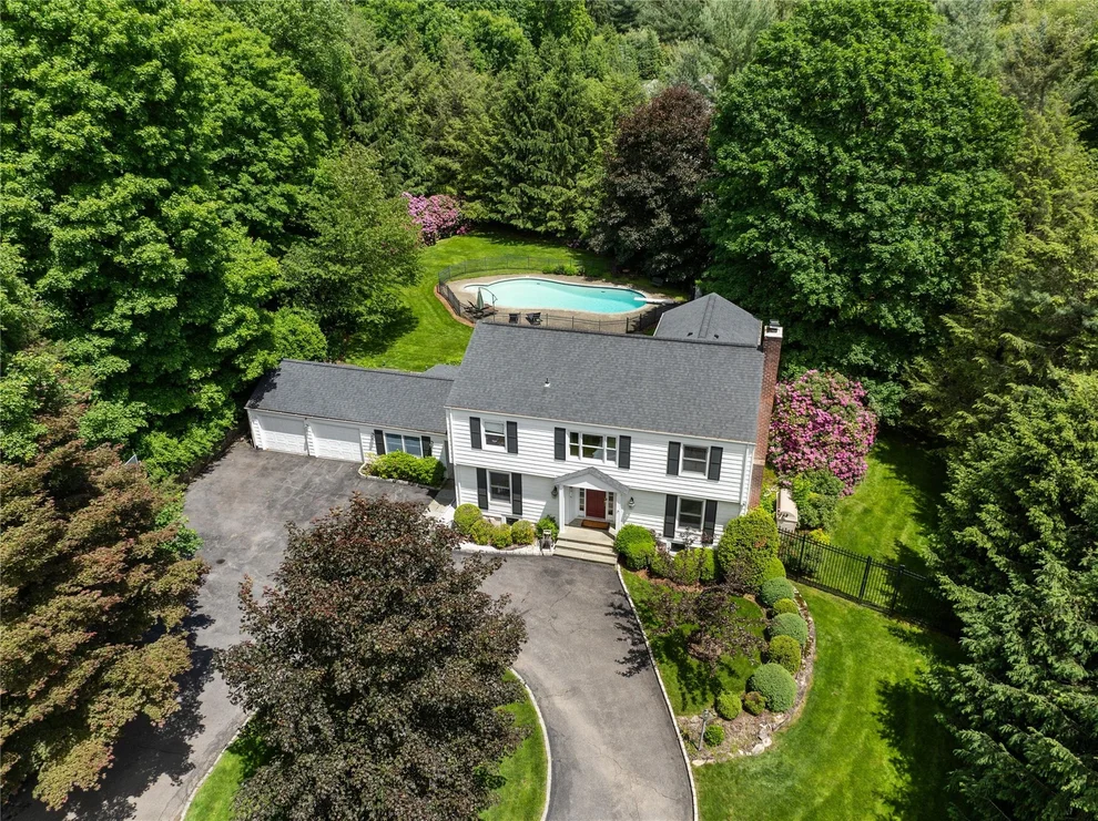 Unit for sale at 50 Kerry Lane, New Castle, NY 10514