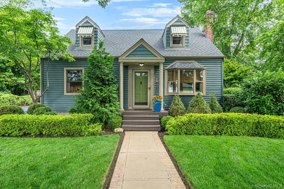 Unit for sale at 107 Jefferson Street, Islip, NY 11730