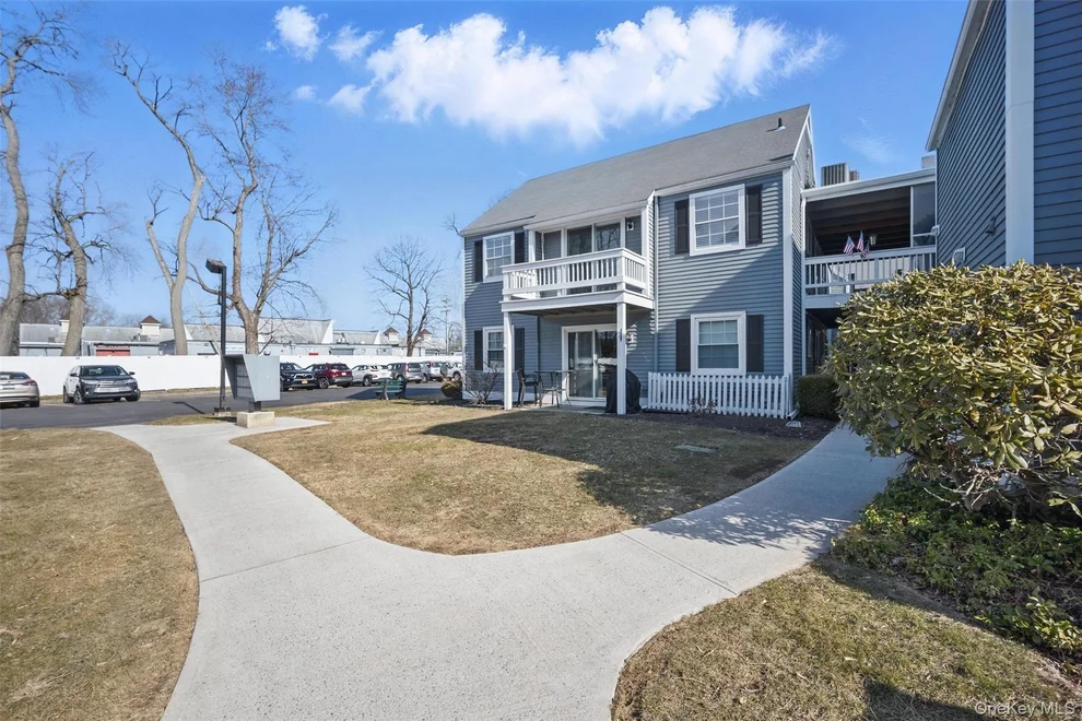 Unit for sale at 201 Commons Way Unit E, Fishkill, NY 12524
