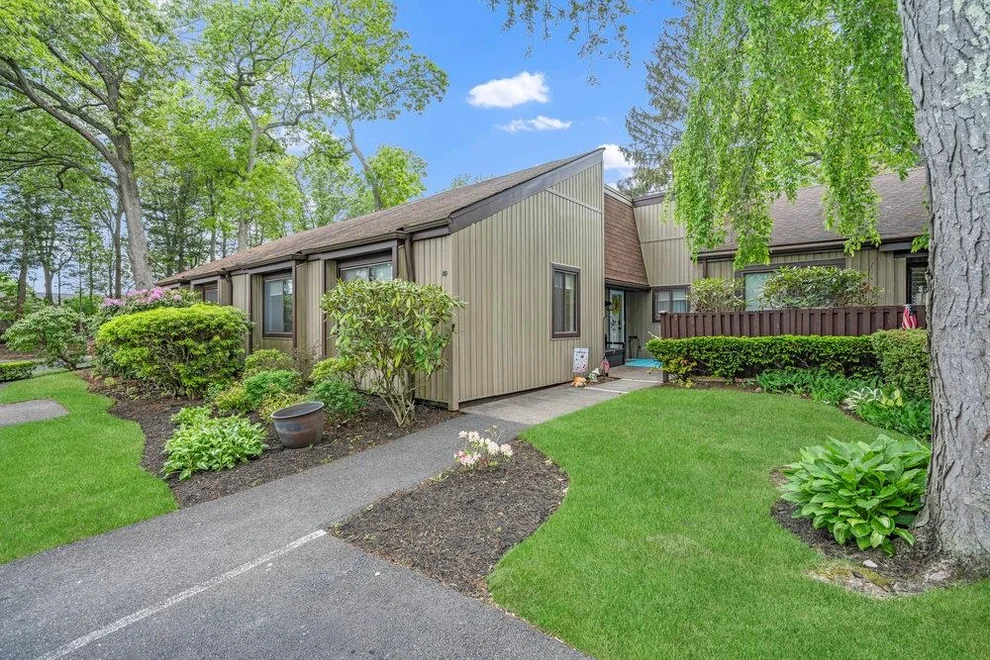 Unit for sale at 80 Strathmore Gate Drive, Brookhaven, NY 11790