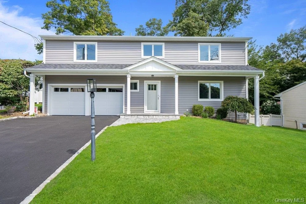 Unit for sale at 185 Harvard Drive, Oyster Bay, NY 11803