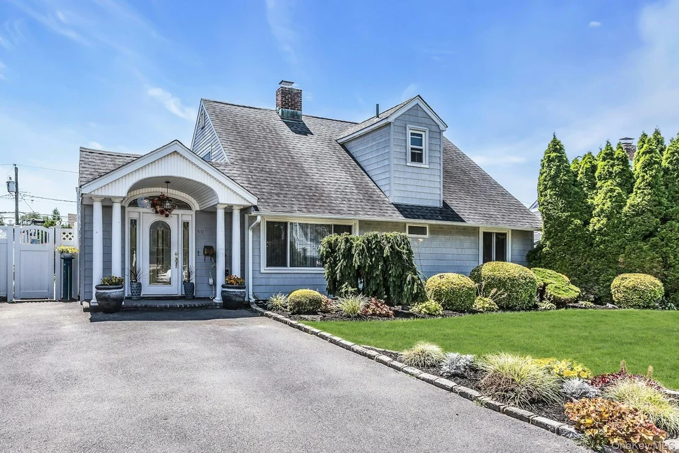 Unit for sale at 50 Sunrise Lane, Hempstead, NY 11756