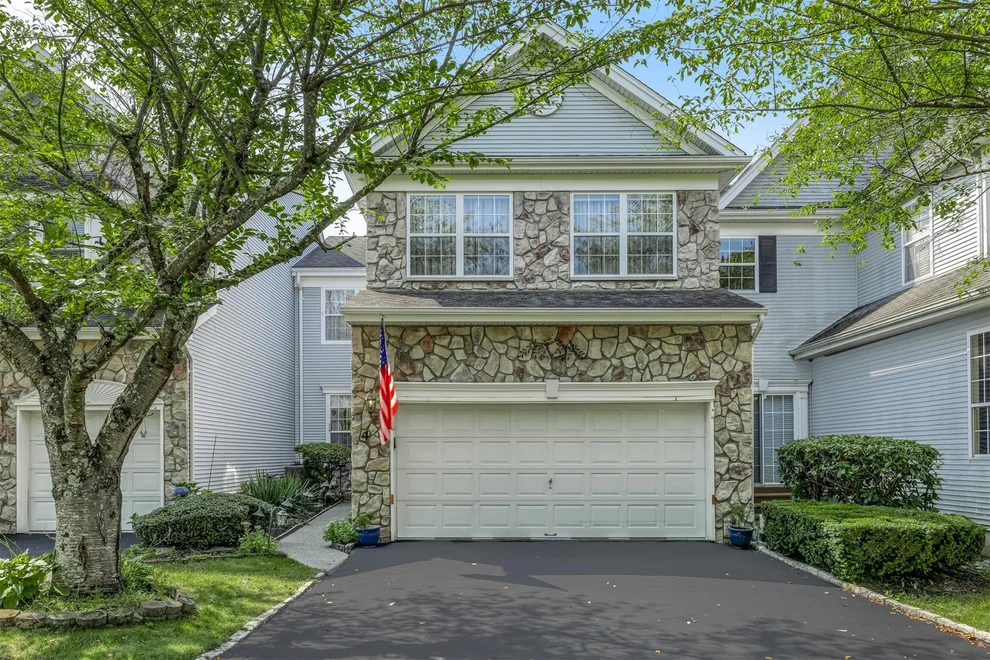 Unit for sale at 4 Willow Court, Tuxedo, NY 10987