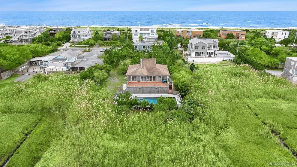 Unit for sale at 542 Dune Road, Southampton, NY 11977