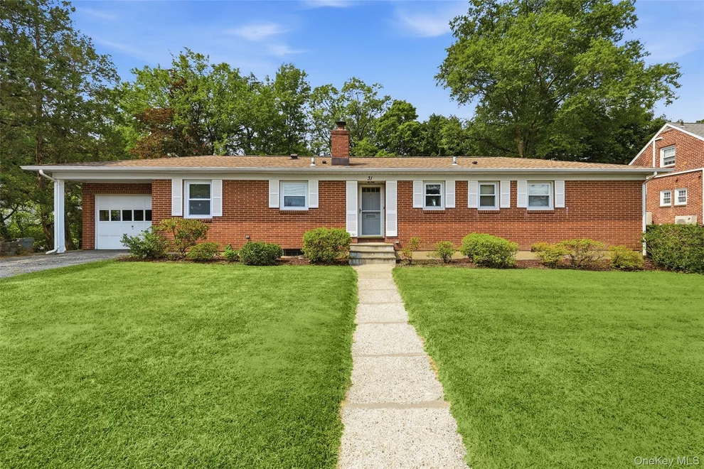 Unit for sale at 31 Partridge Road, White Plains, NY 10605
