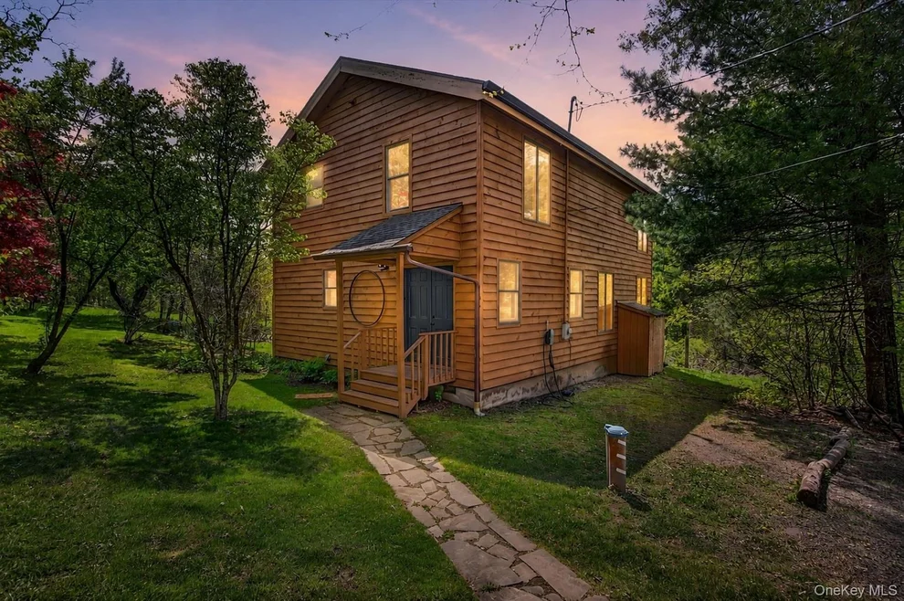 Unit for sale at 252 Upper Boiceville Road, Olive, NY 12412