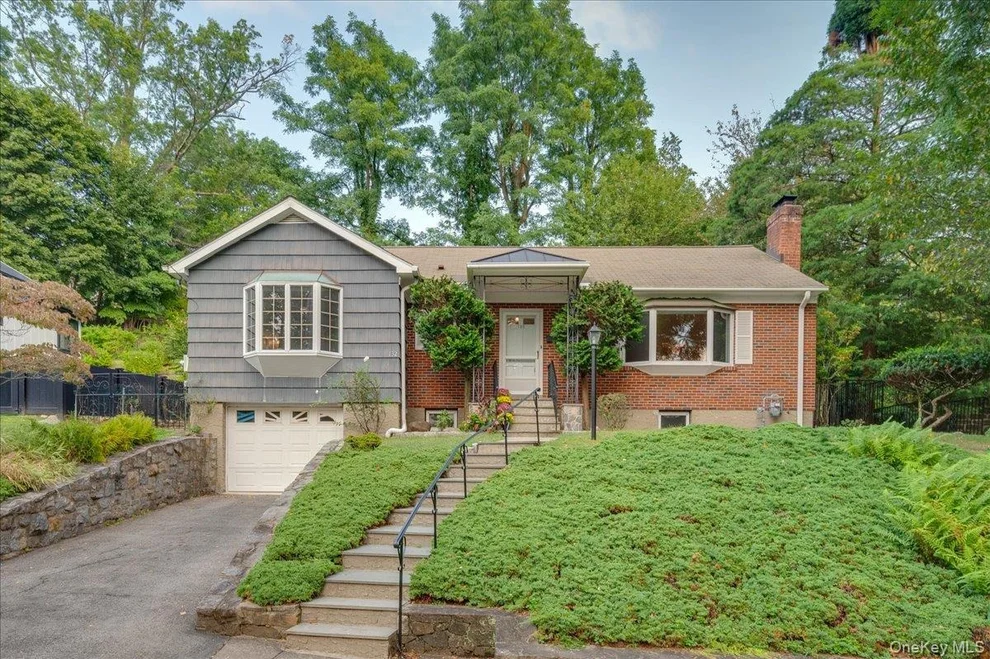 Unit for sale at 132 Edgars Lane, Greenburgh, NY 10706