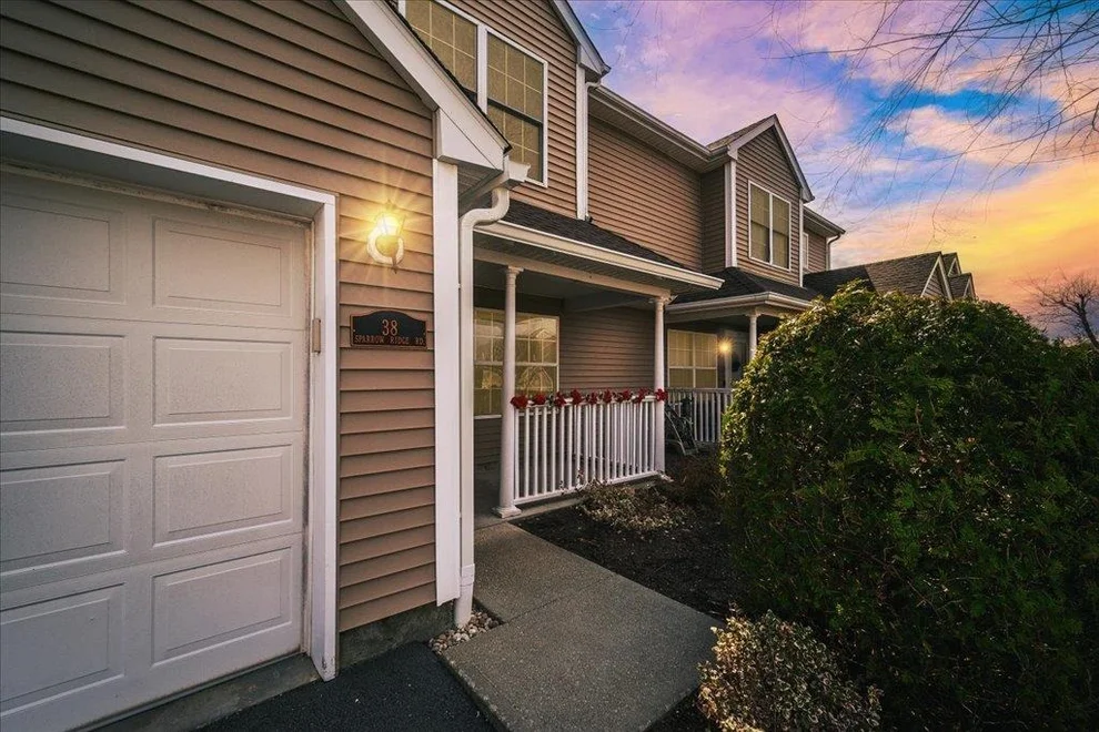 Unit for sale at 38 Sparrow Ridge Road, Kent, NY 10512