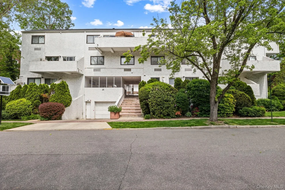 Unit for sale at 21 Canterbury Road, North Hempstead, NY 11021