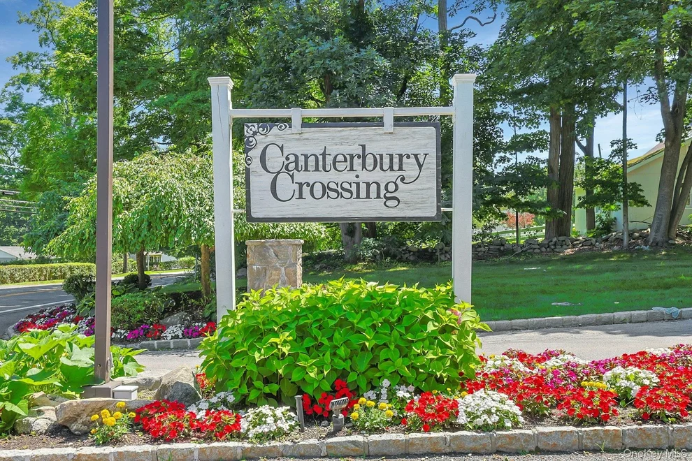 Unit for sale at 28 Cheshire Lane, Yorktown, NY 10598