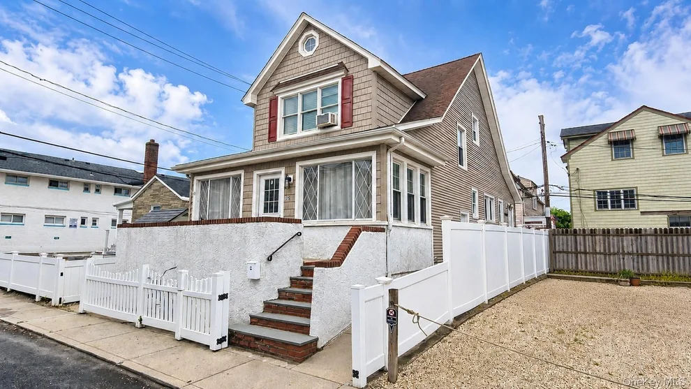 Unit for sale at 25 Alabama Street, Long Beach, NY 11561