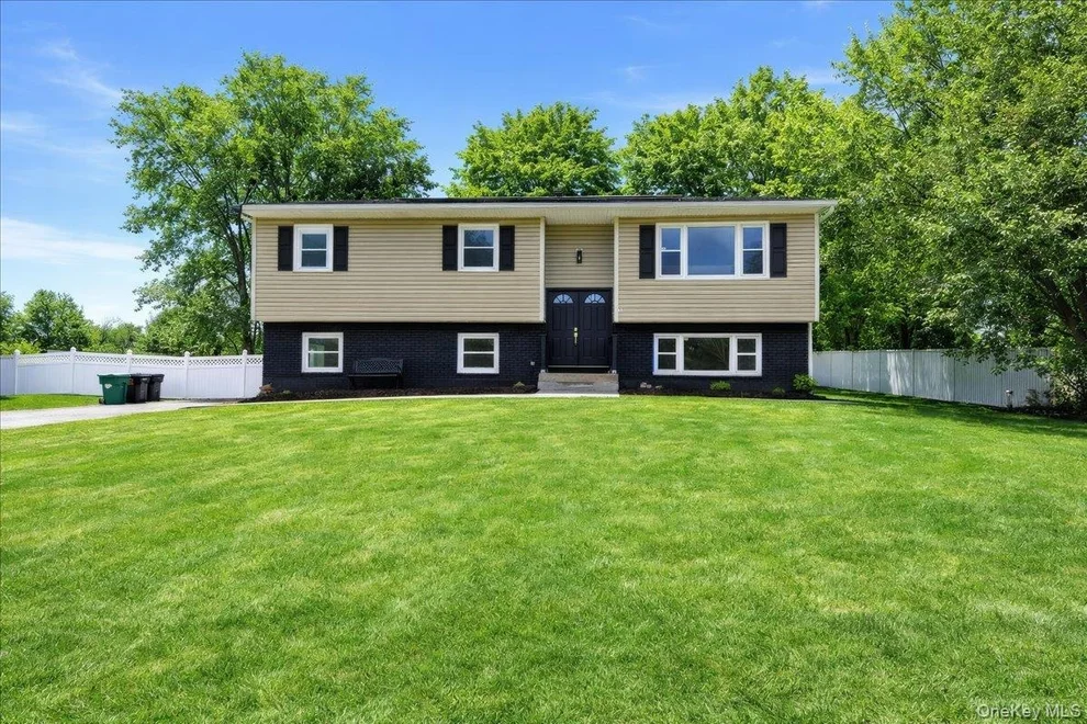 Unit for sale at 7 Gene Road, Wallkill, NY 10941
