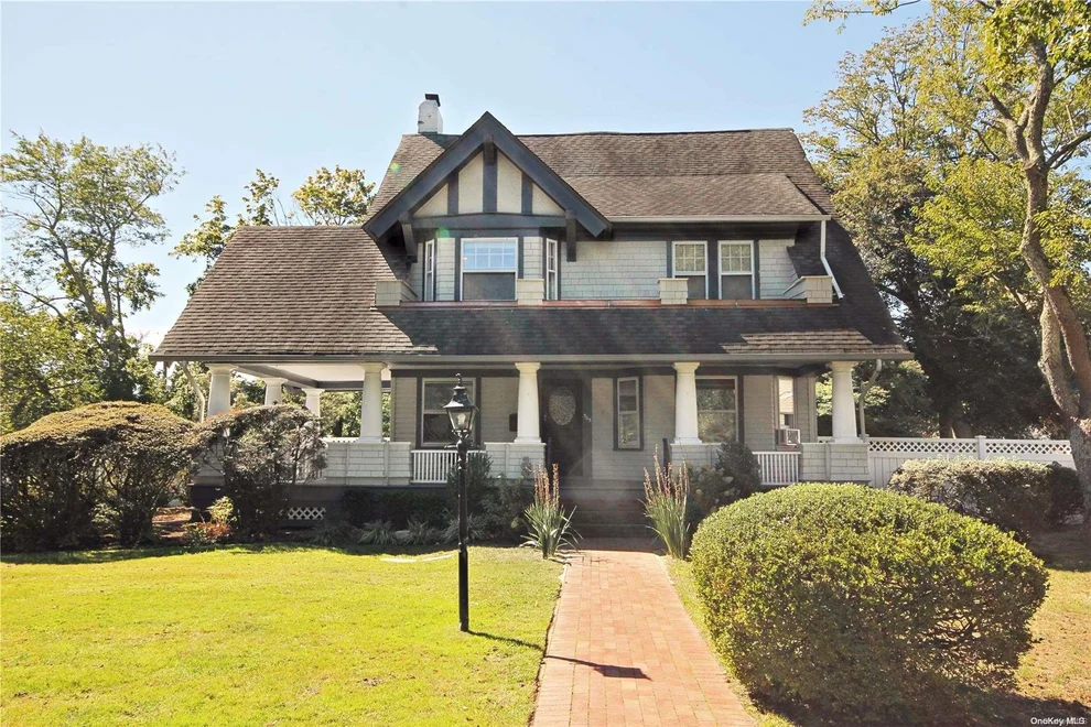 Unit for sale at 303 Plymouth Avenue, Islip, NY 11718