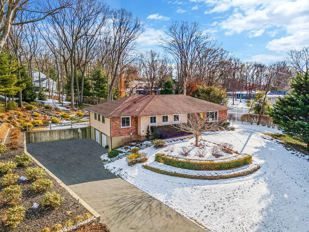 Unit for sale at 19 Burham Drive, Smithtown, NY 11787
