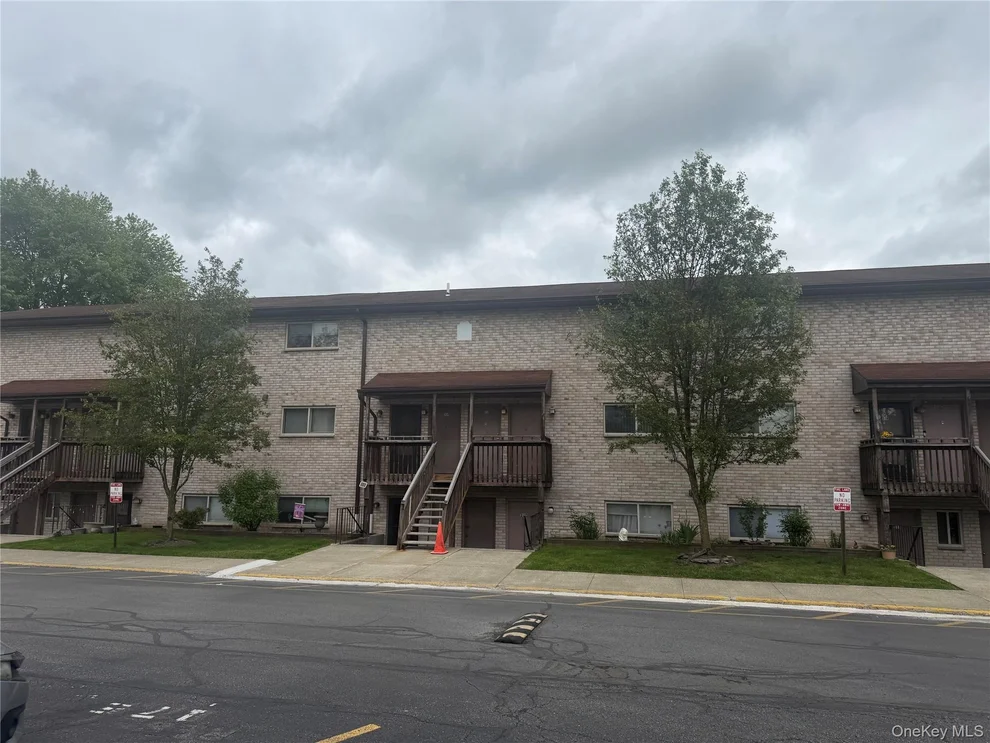 Unit for sale at 26 Cooper Road, Poughkeepsie (Town), NY 12603