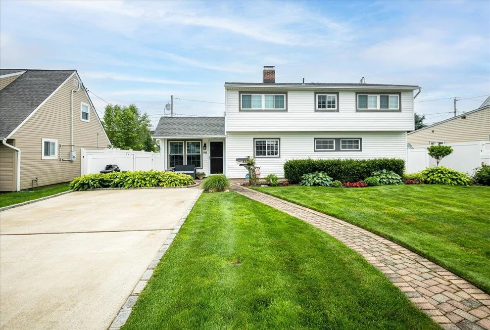 Unit for sale at 86 Shepherd Lane, Hempstead, NY 11756