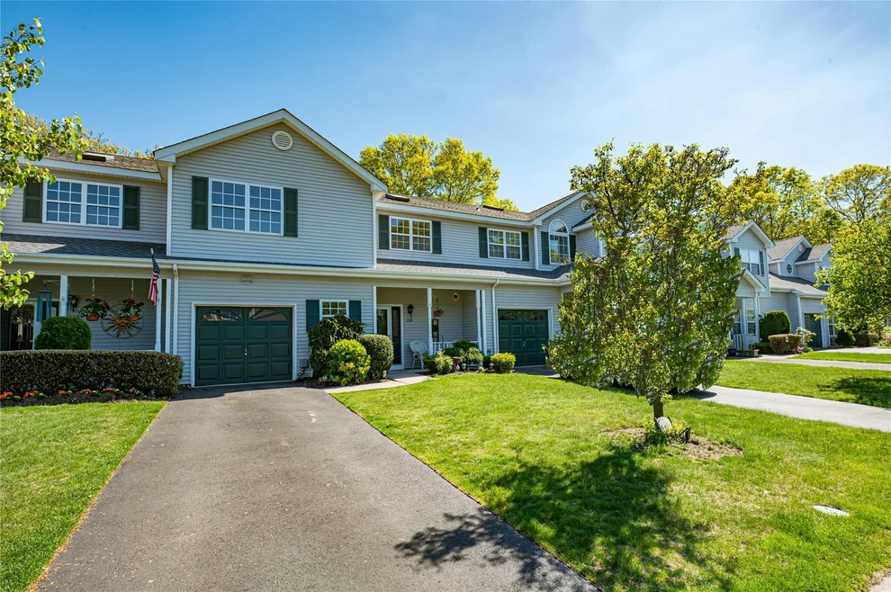 Unit for sale at 118 Willow Wood Drive, Islip, NY 11769