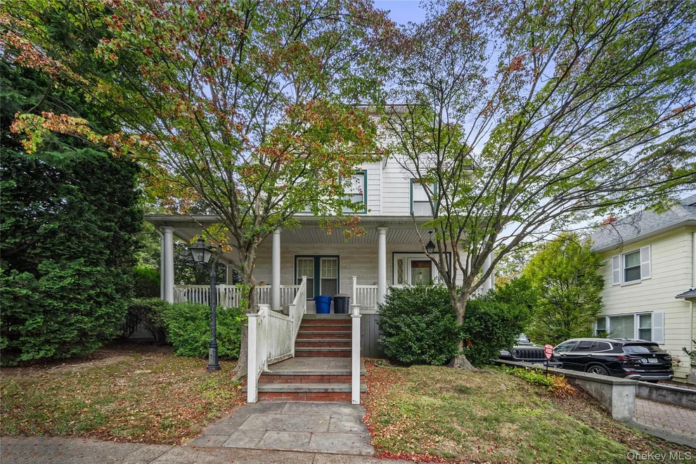Unit for sale at 30 Monroe Street, North Hempstead, NY 11050