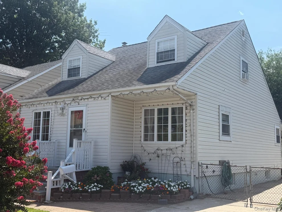 Unit for sale at 1112 McKenna Place, Hempstead, NY 11553