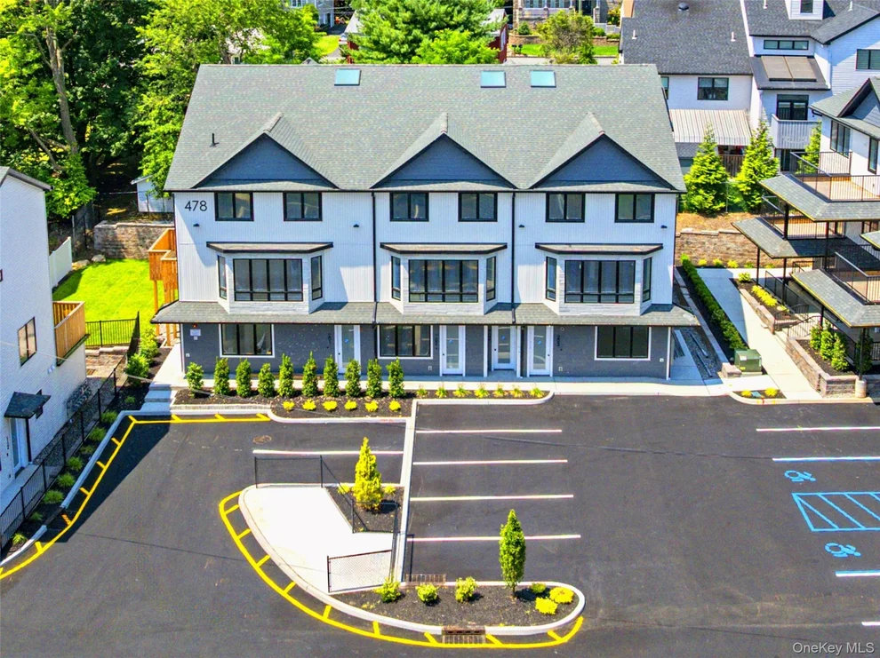 Unit for sale at 478 W Central Avenue, Ramapo, NY 10977