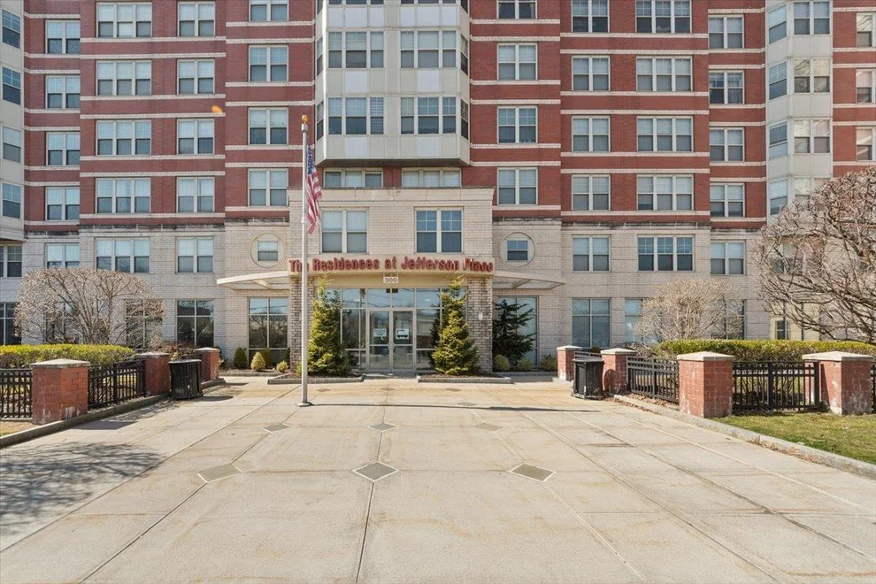 Unit for sale at 300 Mamaroneck Avenue, White Plains, NY 10605