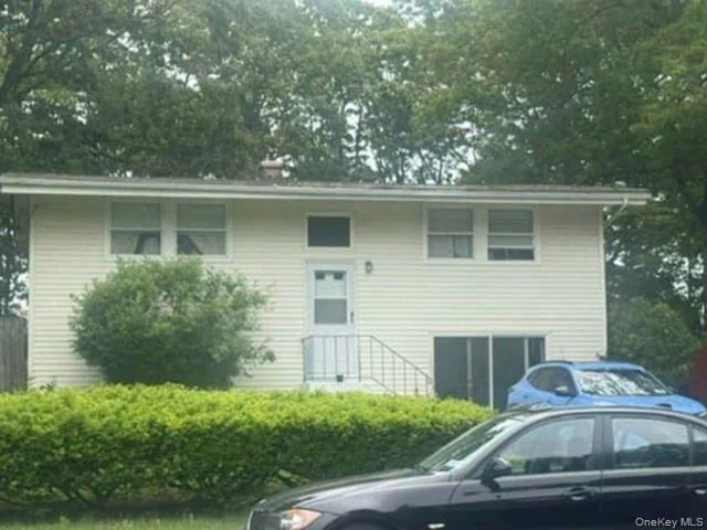Unit for sale at 12 Arrowhead Lane, Brookhaven, NY 11733